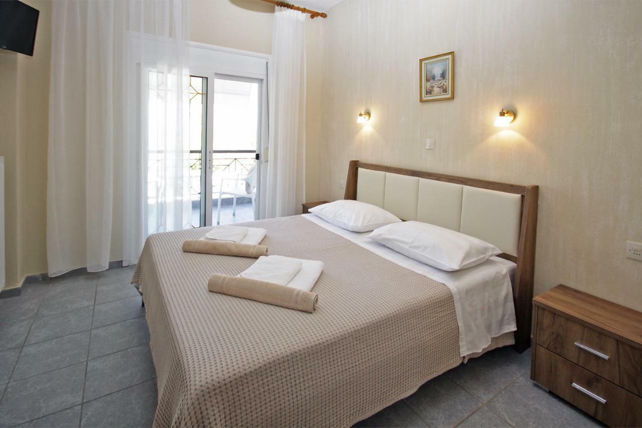 Funbeach Rooms Neos Marmaras Exterior photo